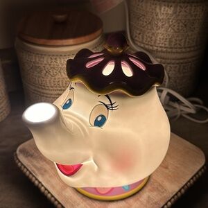 Mrs. Potts Scentsy Warmer